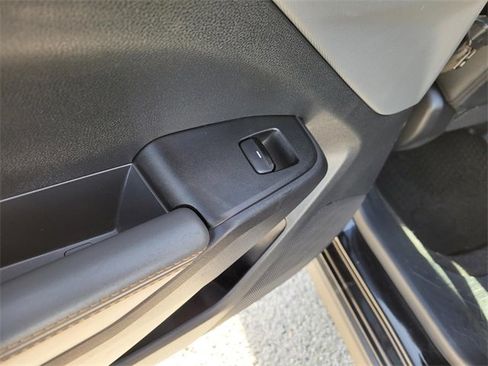 Used 2024 Subaru Crosstrek 2.5i Wilderness image 17