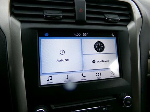 Used 2018 Ford Fusion Energi SE image 17