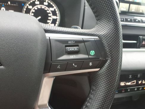 Used 2022 Mitsubishi Outlander SEL AWD/4WD image 17