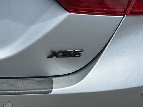 Used 2022 Toyota Camry XSE w/ Navigation Package FWD image 32