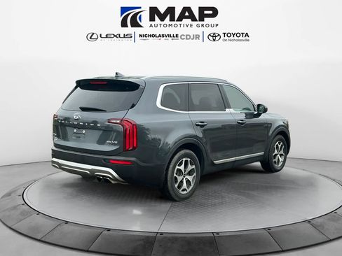Used 2020 Kia Telluride EX AWD/4WD image 5