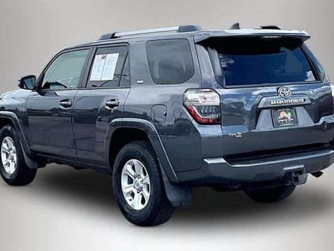 Used 2019 Toyota 4Runner SR5 Premium RWD image 4
