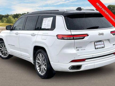 Used 2023 Jeep Grand Cherokee L Summit w/ Advanced Protech Group IV AWD/4WD image 11
