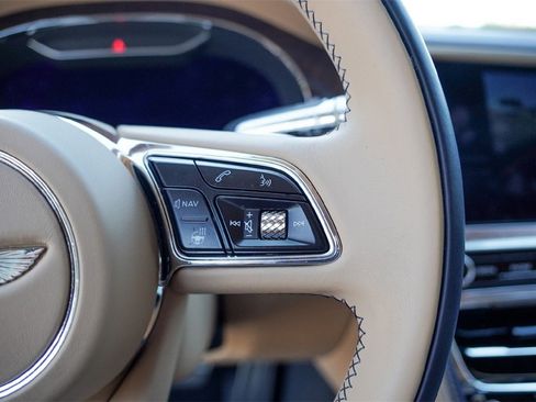 Certified 2023 Bentley Flying Spur W12 image 21