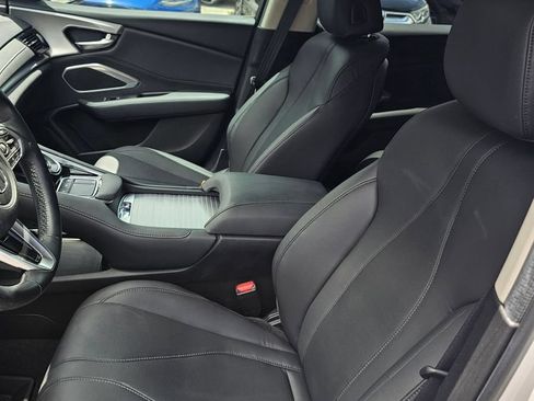 Used 2024 Acura RDX SH-AWD image 8