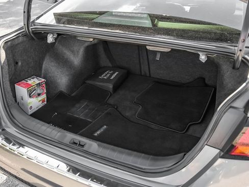 Used 2021 Nissan Altima 2.5 SV w/ SV Premium Package image 59