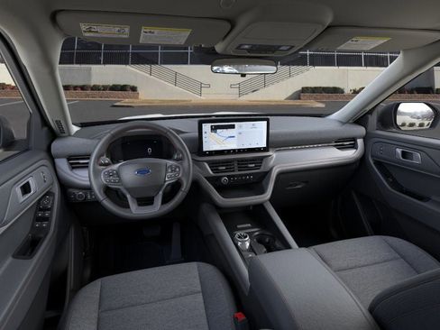 New 2025 Ford Explorer Active RWD image 32