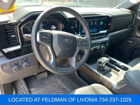 Used 2024 Chevrolet Silverado 1500 LT Trail Boss w/ Convenience Package II AWD/4WD image 7