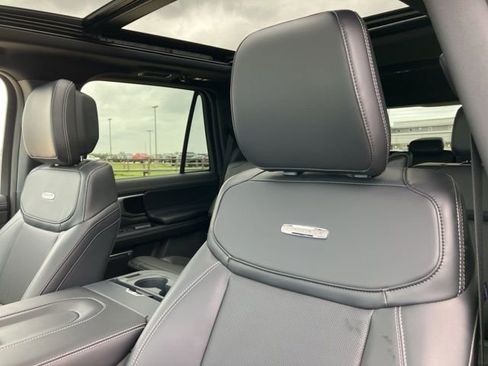 New 2026 Ford Expedition Platinum AWD/4WD image 33
