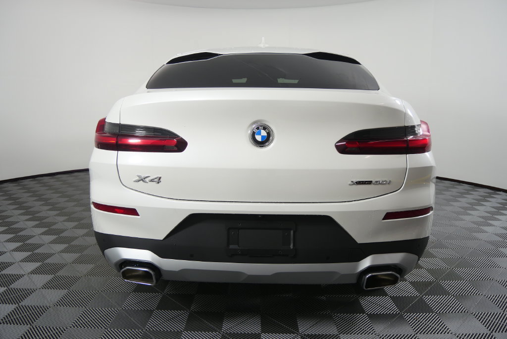 Certified 2025 BMW X4 xDrive30i AWD/4WD image 5