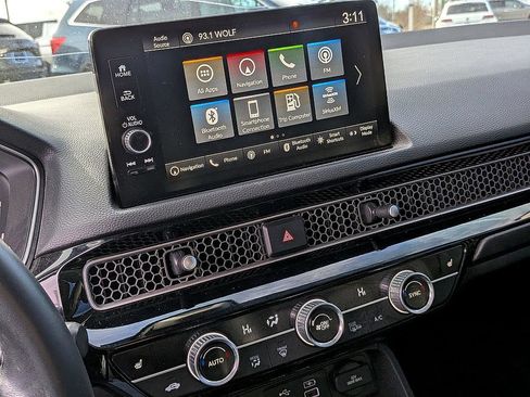 Used 2022 Honda Civic Touring image 20