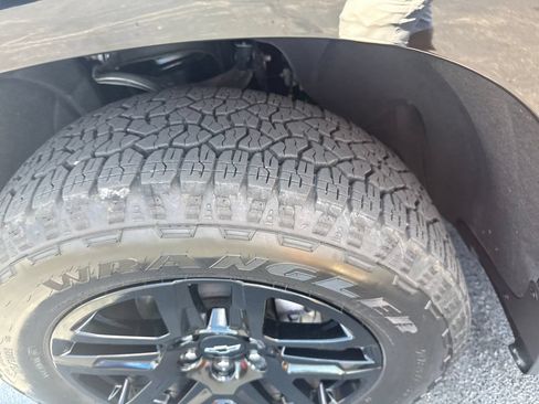 Used 2026 Chevrolet Silverado 1500 RST w/ RST Select Package AWD/4WD image 35