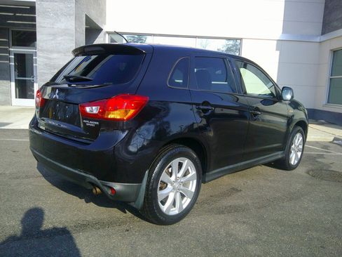 Used 2014 Mitsubishi Outlander Sport ES image 18