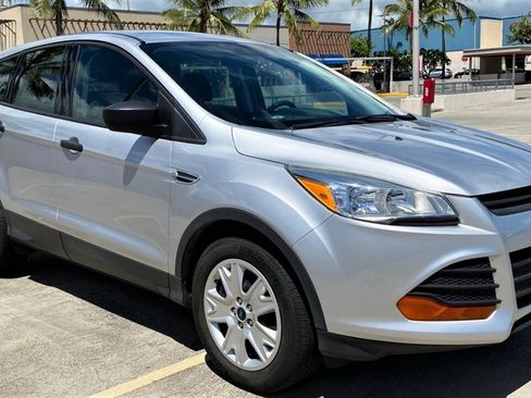 Used 2016 Ford Escape S FWD image 7