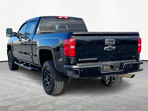 Used 2017 Chevrolet Silverado 2500 LT w/ Midnight Edition image 4