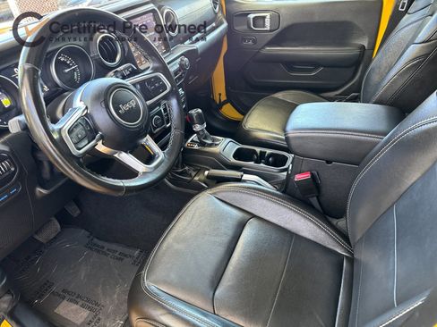 Certified 2021 Jeep Wrangler Unlimited Sahara image 11
