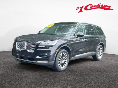 Used 2023 Lincoln Aviator Reserve w/ Equipment Group 201A AWD/4WD image 11