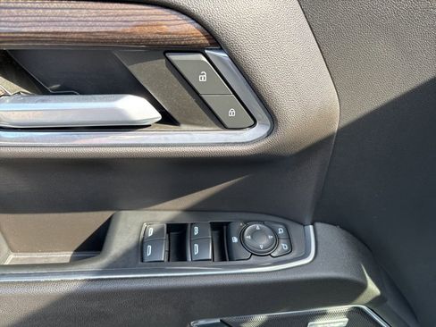 Used 2023 Chevrolet Silverado 1500 RST w/ Convenience Package II image 15