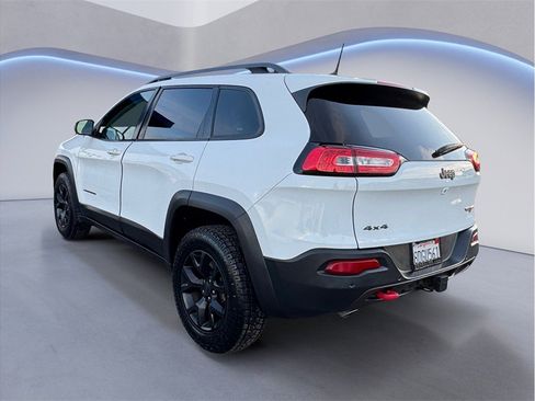 Used 2018 Jeep Cherokee Trailhawk w/ Trailer Tow Group image 4