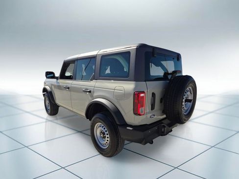 New 2026 Ford Bronco 4-Door AWD/4WD image 5