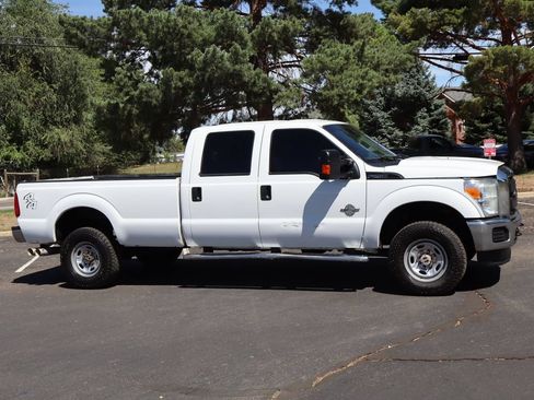 Used 2016 Ford F250 XL w/ Power Equipment Group AWD/4WD image 2
