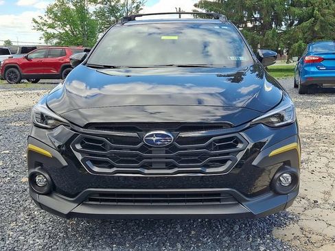 Used 2025 Subaru Crosstrek 2.5i Sport AWD/4WD image 2