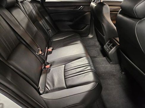 Used 2022 Honda Accord EX-L image 18