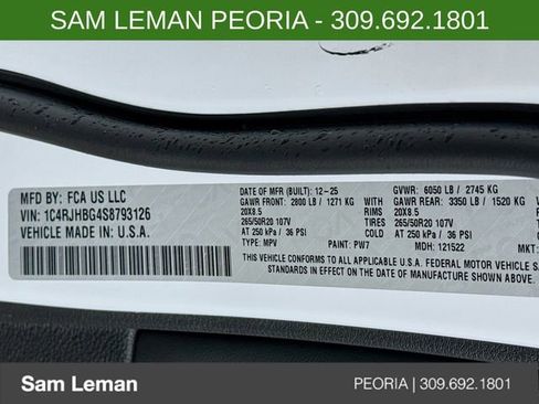 New 2025 Jeep Grand Cherokee Limited image 31