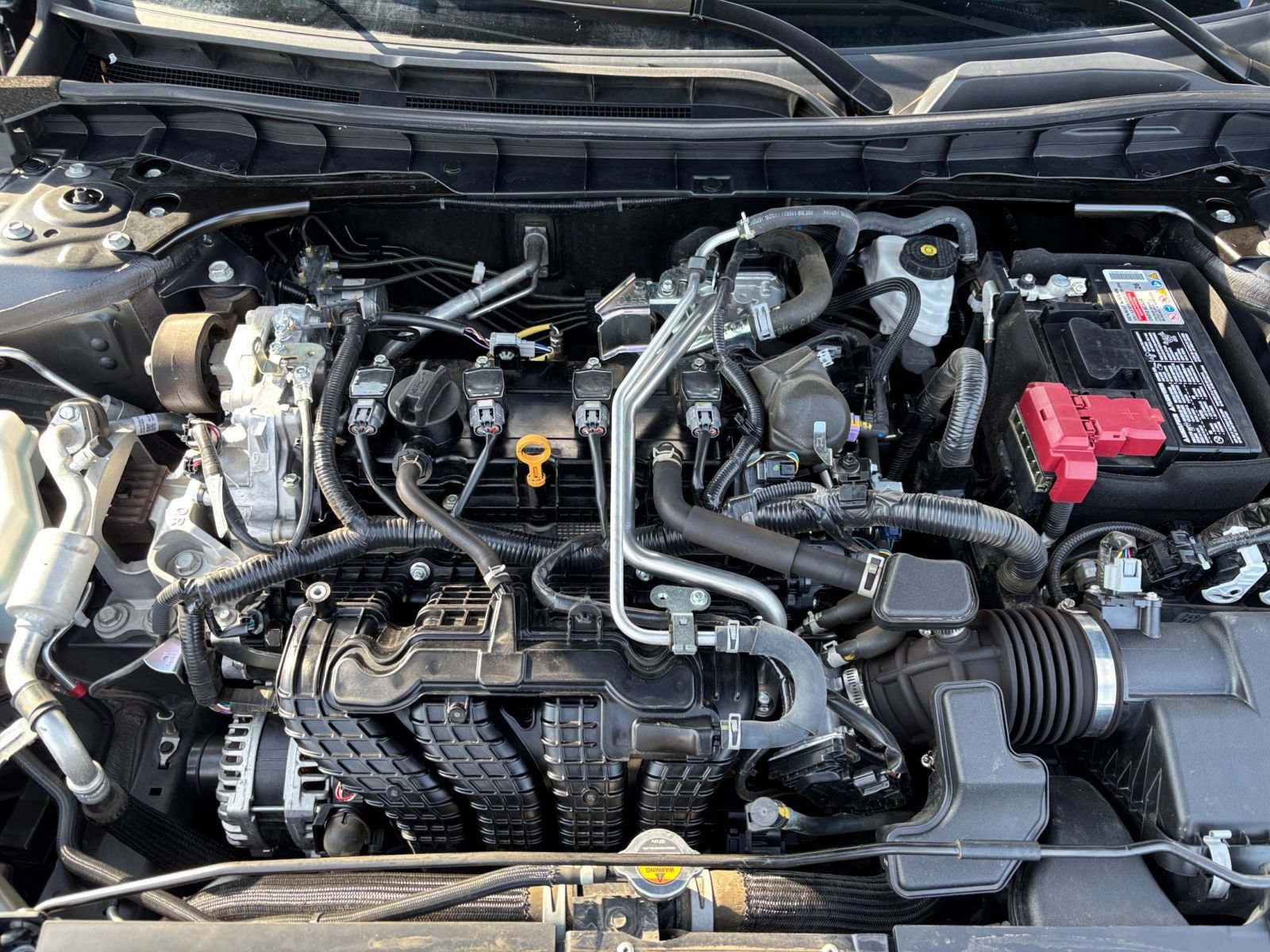 Used 2025 Nissan Altima 2.5 SV FWD image 31