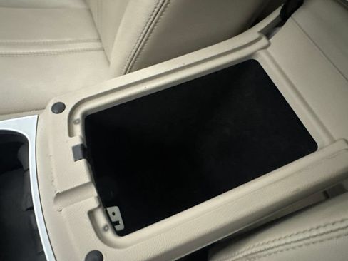 Used 2012 Cadillac SRX Performance AWD/4WD image 40