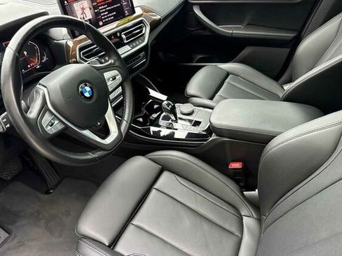 Used 2022 BMW X4 xDrive30i w/ Convenience Package image 10