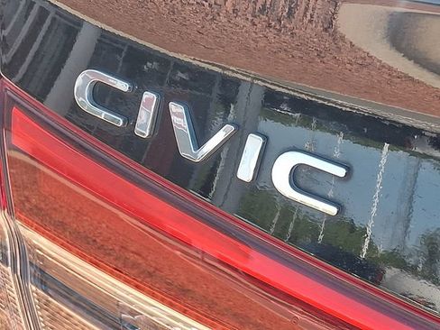Used 2024 Honda Civic Sport image 23