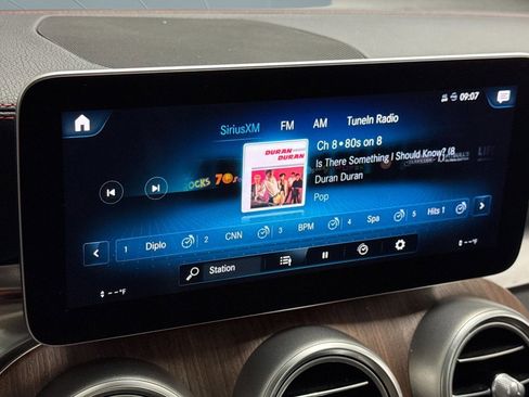 Used 2020 Mercedes-Benz GLC 43 AMG 4MATIC image 25