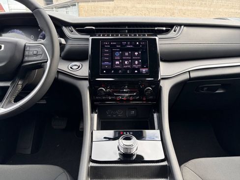 New 2026 Jeep Grand Cherokee L Laredo AWD/4WD image 13