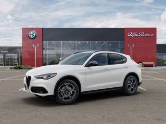 New 2025 Alfa Romeo Stelvio Sprint w/ Convenience Package AWD/4WD video 2