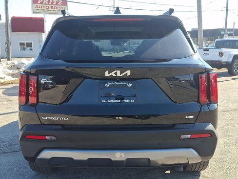 Used 2023 Kia Sorento SX Prestige image 5