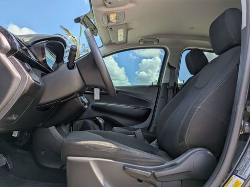 Used 2020 Chevrolet Spark LT w/ Spark Special Edition FWD image 2