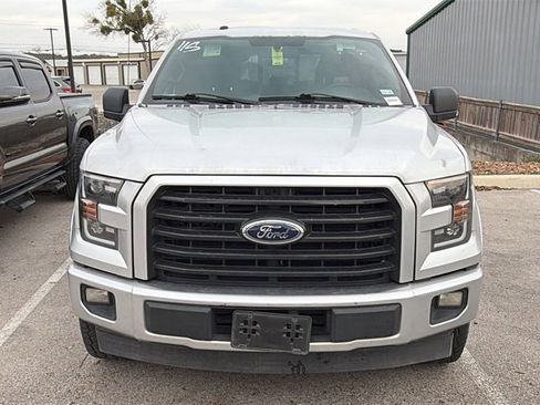 Used 2017 Ford F150 XLT w/ Equipment Group 302A Luxury image 2