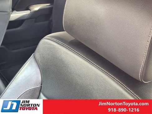 Used 2016 Chevrolet Silverado 2500 LTZ w/ Duramax Plus Package image 16