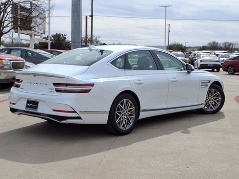 New 2025 Genesis G80 2.5T image 2
