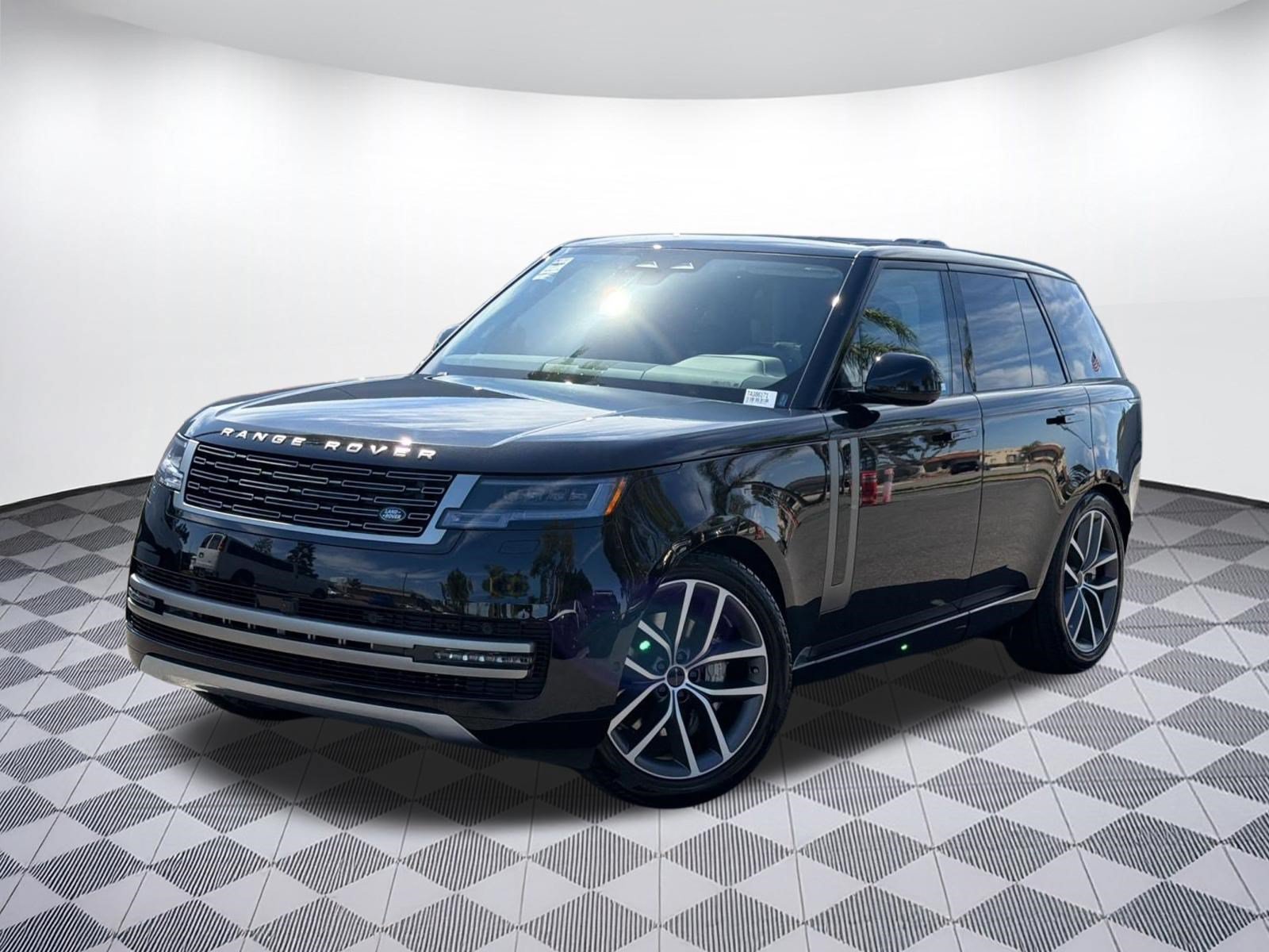 New 2026 Land Rover Range Rover SE AWD/4WD image 1