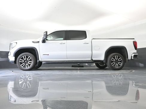Used 2023 GMC Sierra 1500 AT4 AWD/4WD image 38