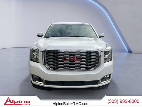 Used 2020 GMC Yukon XL Denali w/ Denali Ultimate Package AWD/4WD image 8