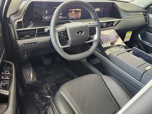 New 2026 INFINITI QX80 Luxe w/ Cargo Package AWD/4WD image 17