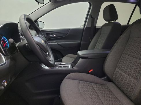 Used 2024 Chevrolet Equinox LT w/ Driver Convenience Package image 17