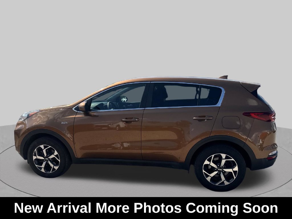 Used 2020 Kia Sportage LX AWD/4WD image 2