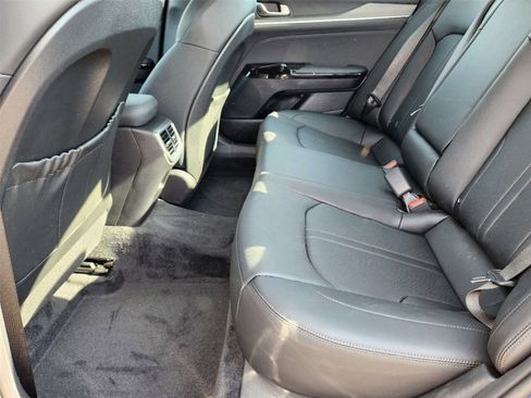 New 2025 Kia K5 EX image 10