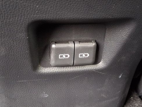 Used 2024 Toyota RAV4 XLE w/ Convenience Package AWD/4WD image 12