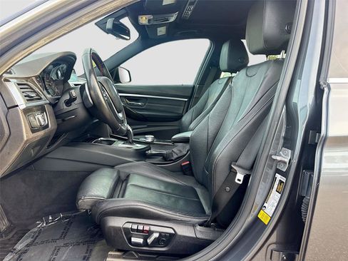 Used 2017 BMW 330i Sedan image 23