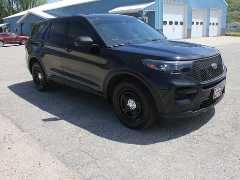 Used 2022 Ford Explorer 4WD Police Interceptor image 3